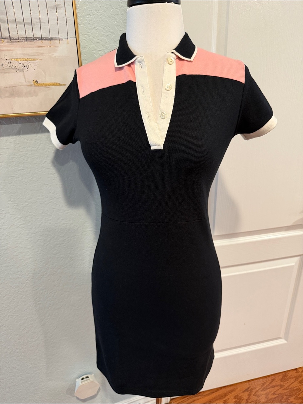 Collezione Sz 2 Black & Pink Short-Sleeve Polo Mini Dress with Cream Trim • NEW!